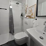 Zentrumsnah In - Balkon - Gratis Parken *