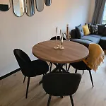Zentrumsnah In - Balkon - Gratis Parken Apartment *