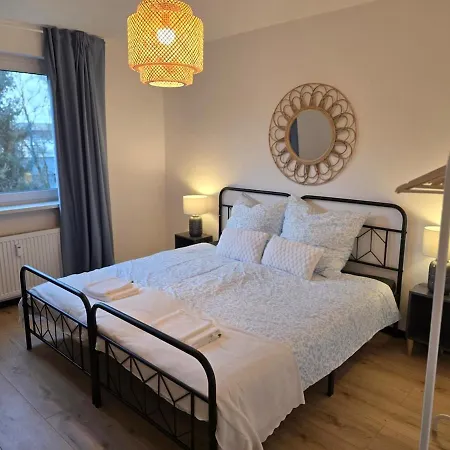 Zentrumsnah In - Balkon - Gratis Parken