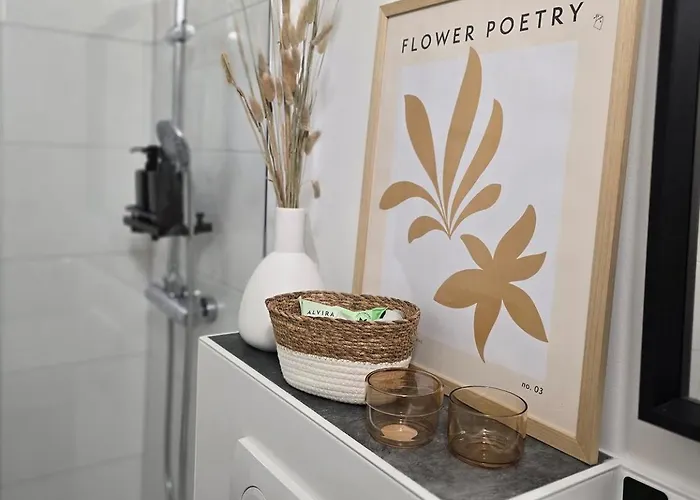 Zentrumsnah In - Balkon - Gratis Parken 公寓