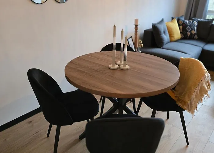 Zentrumsnah In - Balkon - Gratis Parken 公寓 *